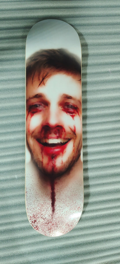 ‘Smile if you’re trying’ skateboard deck