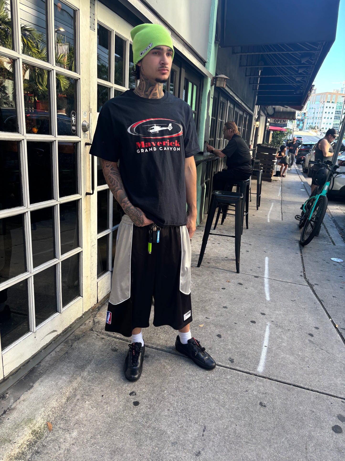 Douchebag lounge black
